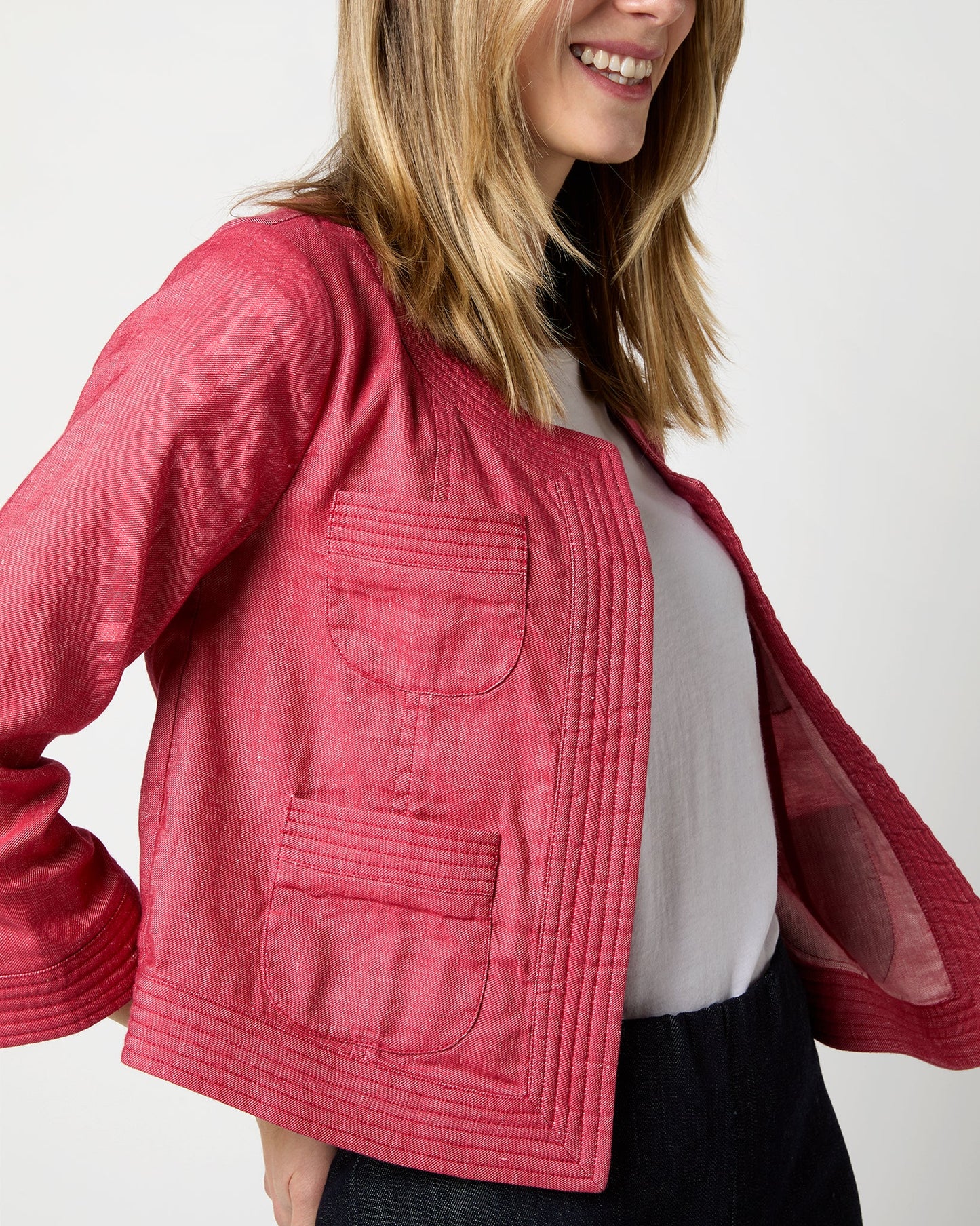 Trapunto Kiki Jacket in Red Stretch Cotolino