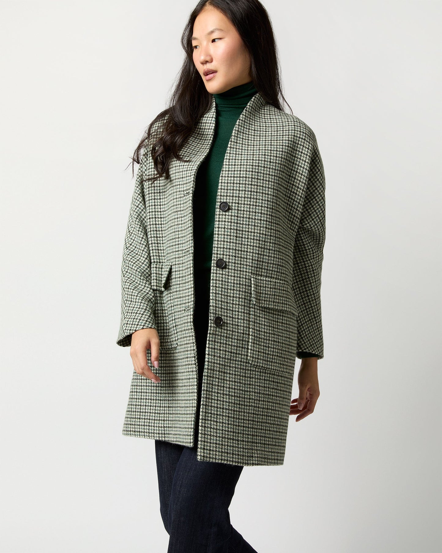 Kennedy Coat in Green Houndstooth Tweed