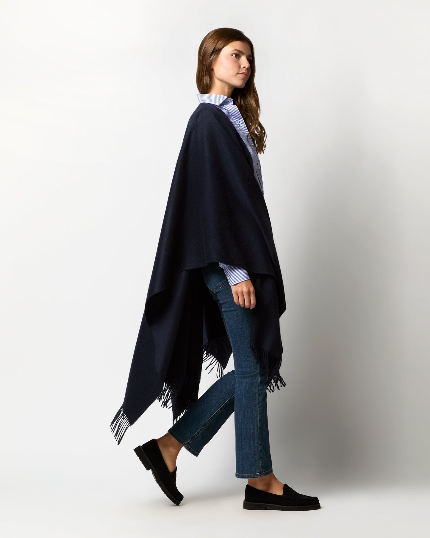 Cashmere Cape in Dark Navy